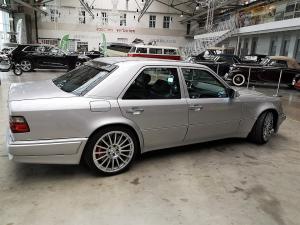 Mercedes-Benz E60 AMG 1993 года 